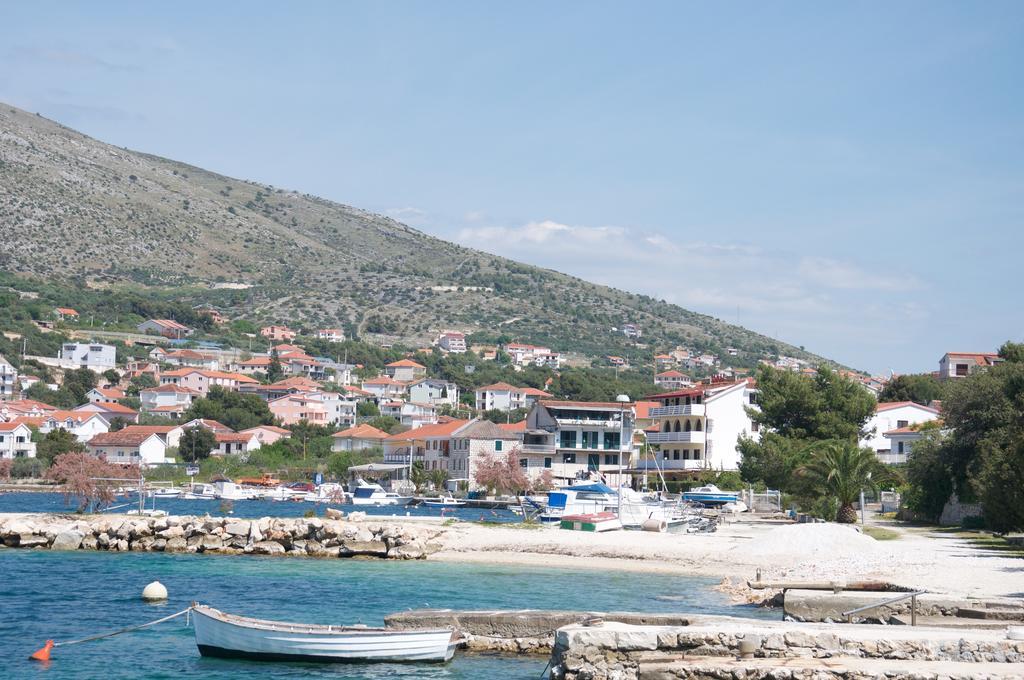 Arka Trogir Apartments - Seget Vranjica Zewnętrze zdjęcie